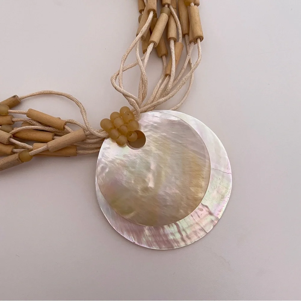 Vintage HAWAIIAN Real SHELL Wood Summer Beach Tropical Mermaid Vacation Necklace
